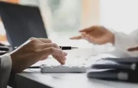 Lease Review Checklists: Office Space & Vehicle Leases